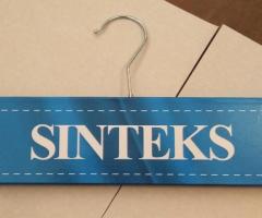 Виставкові вішалки (хангер) на метал. гачку