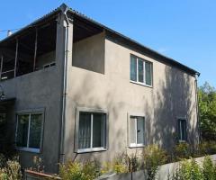 Будинок поруч з лісом - 69 км до столиці