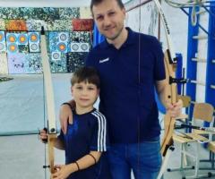 Сімейний відпочинок у Києві — стрільба з лука для дітей і дорослих