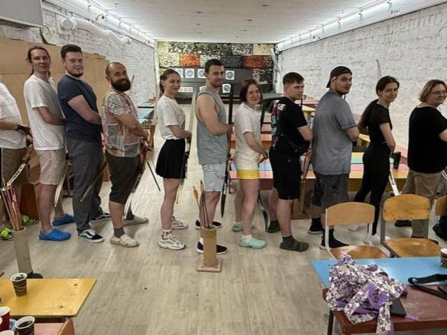 Корпоратив і тімбілдинг у Києві — стрільба з лука для компанії